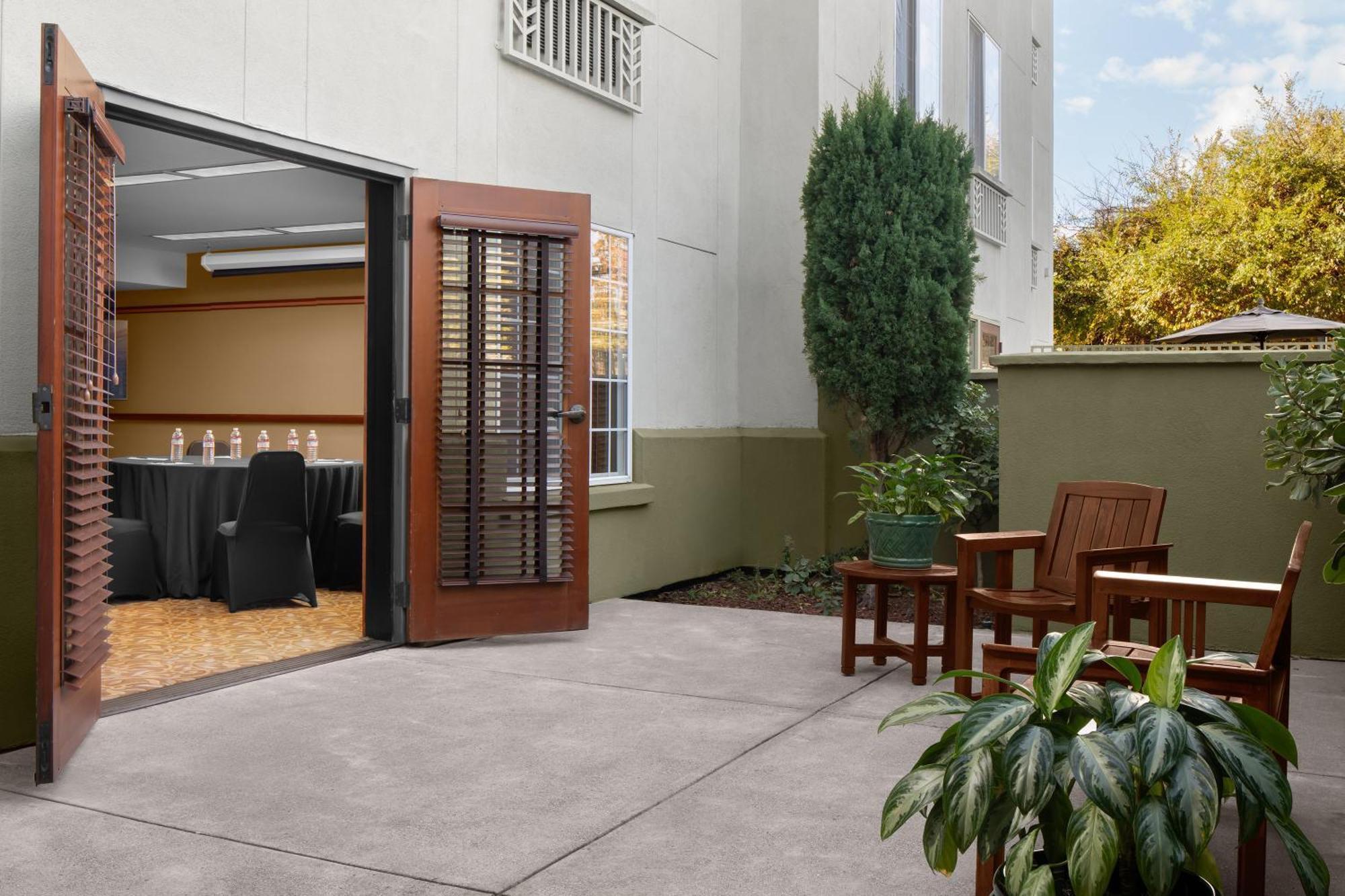 Larkspur Landing Extended Stay Suites Campbell Εξωτερικό φωτογραφία